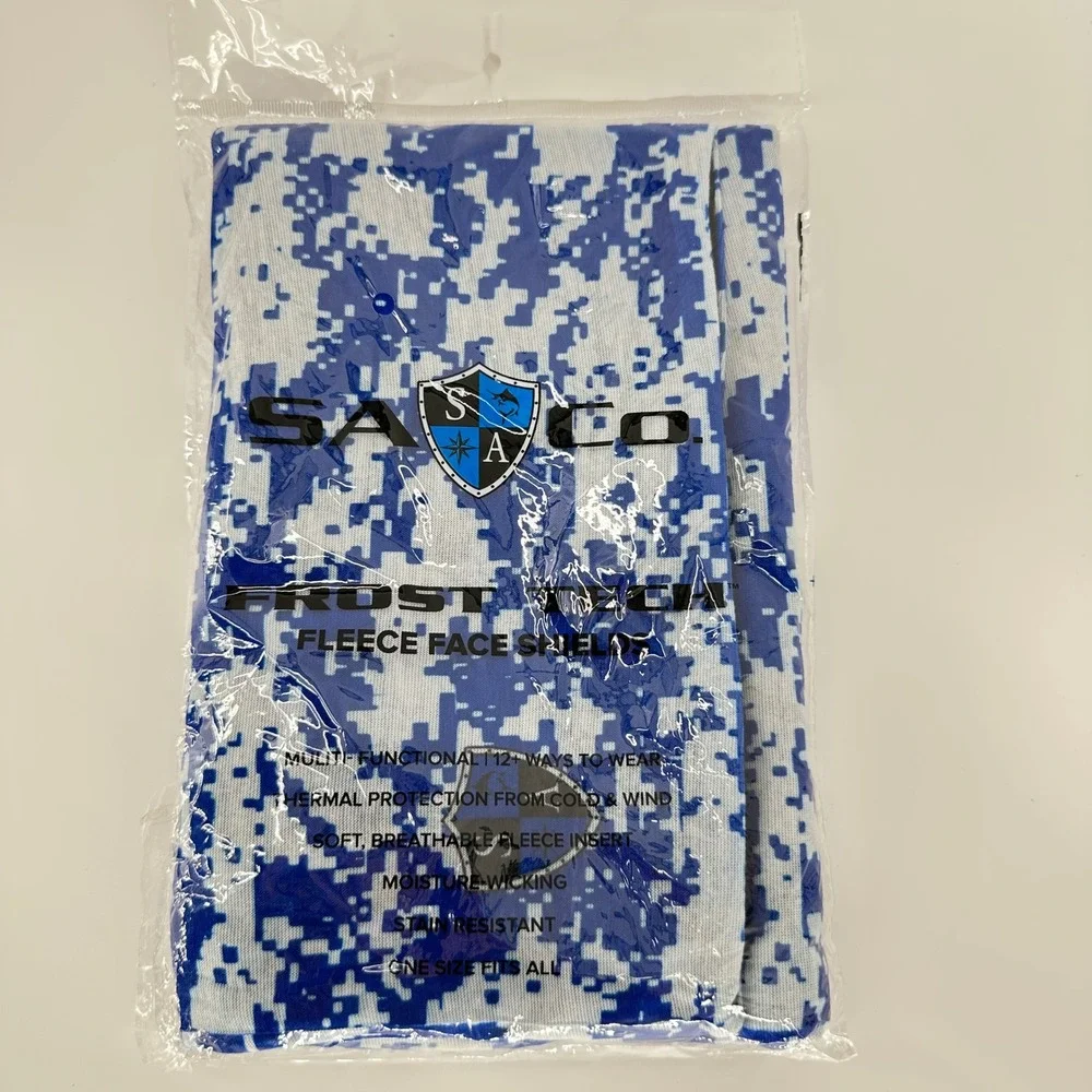 SACO Frost Tech Fleece Face Shield Neck Gaiter Blue Digital‎ Camo One Size NEW!!